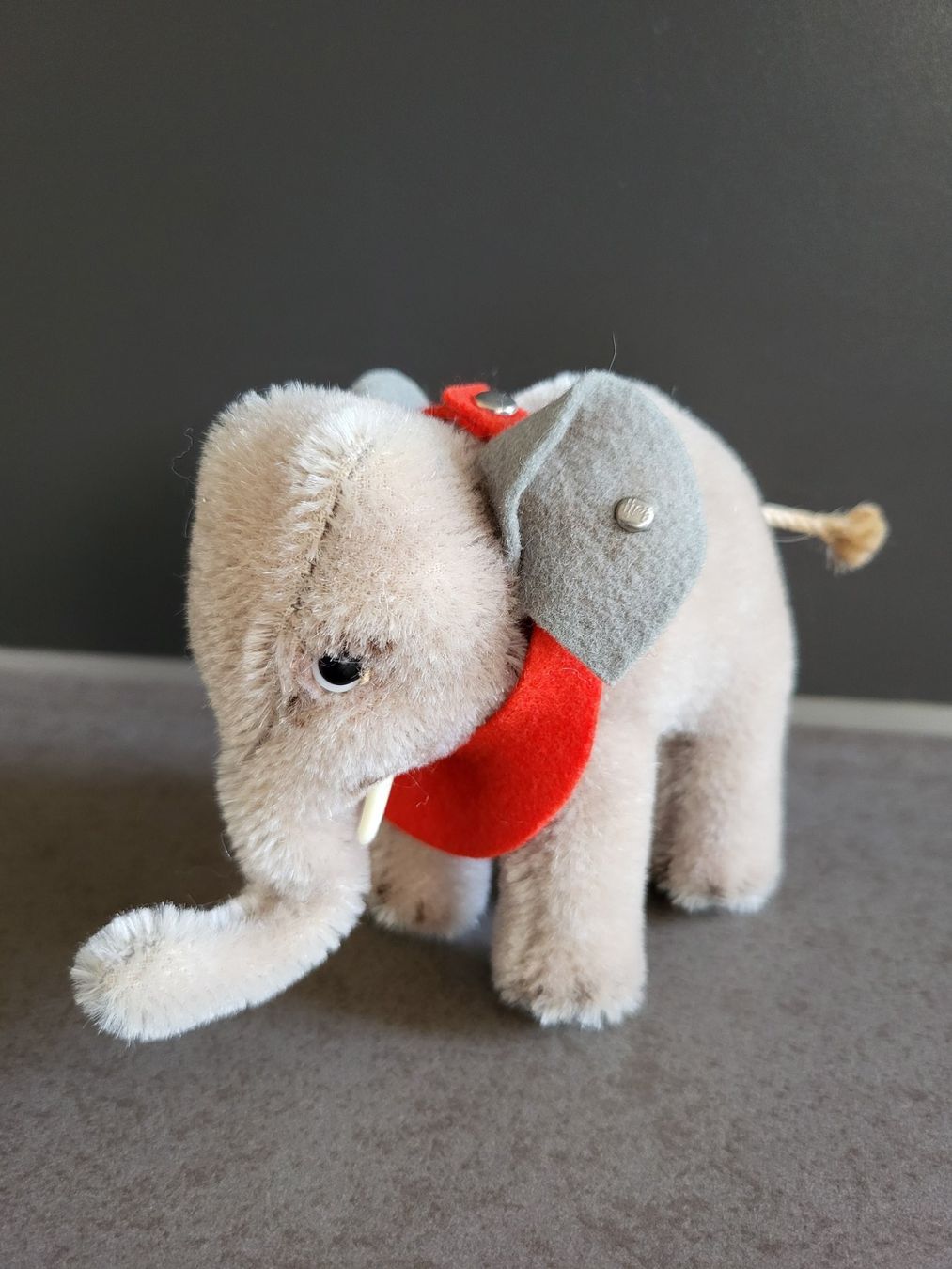Steiff Giocattoli: Steiff Elefant – Nuovo (secondo la descrizione) da Zürich venduto da Orchidee