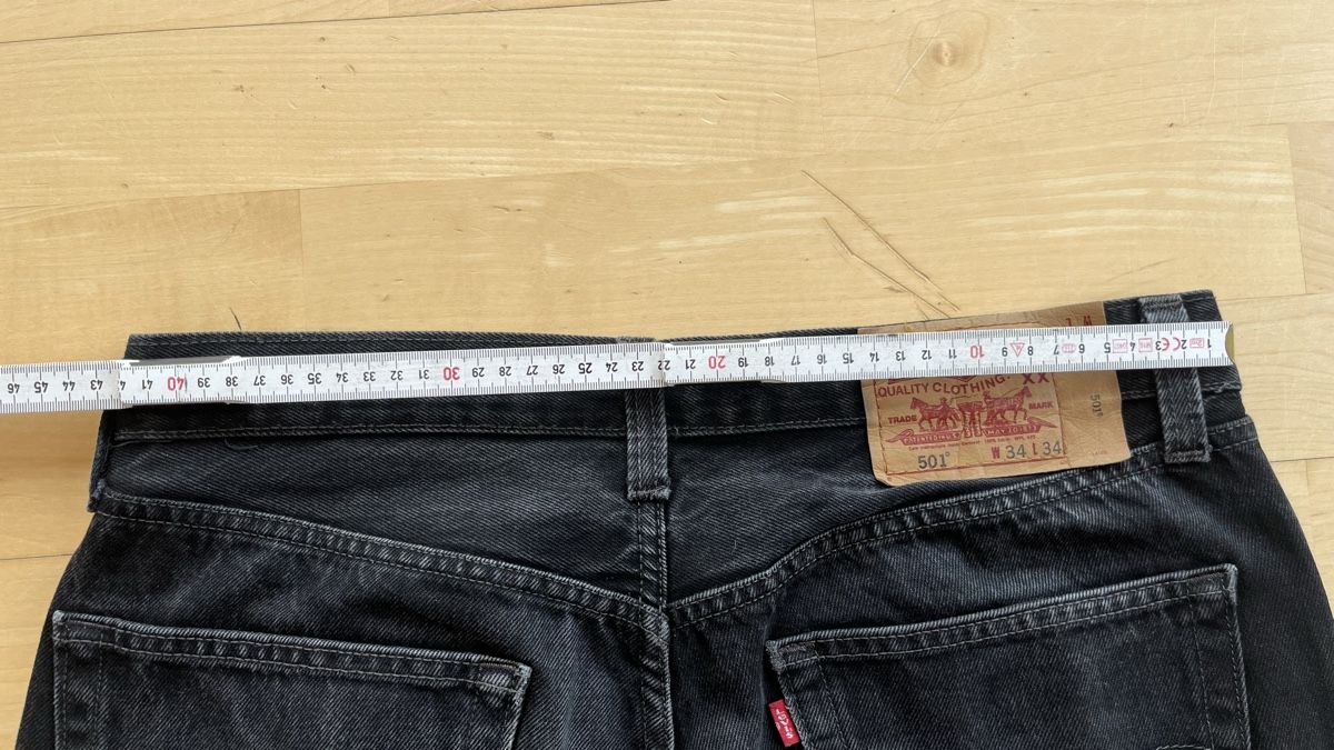 Levi's Jeans: Levis Jeans 501 Black – Gebraucht aus Liestal von JamesWith43 3