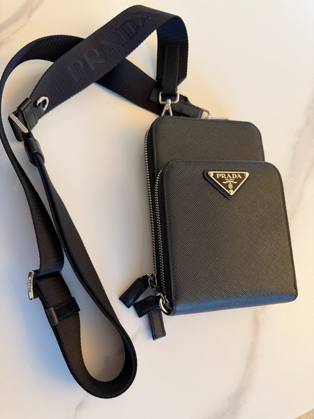 Prada Borse: Prada Tasche Umhängetasche Neu – Nuovo (secondo la descrizione) da Thalwil venduto da Zenithwalker 4