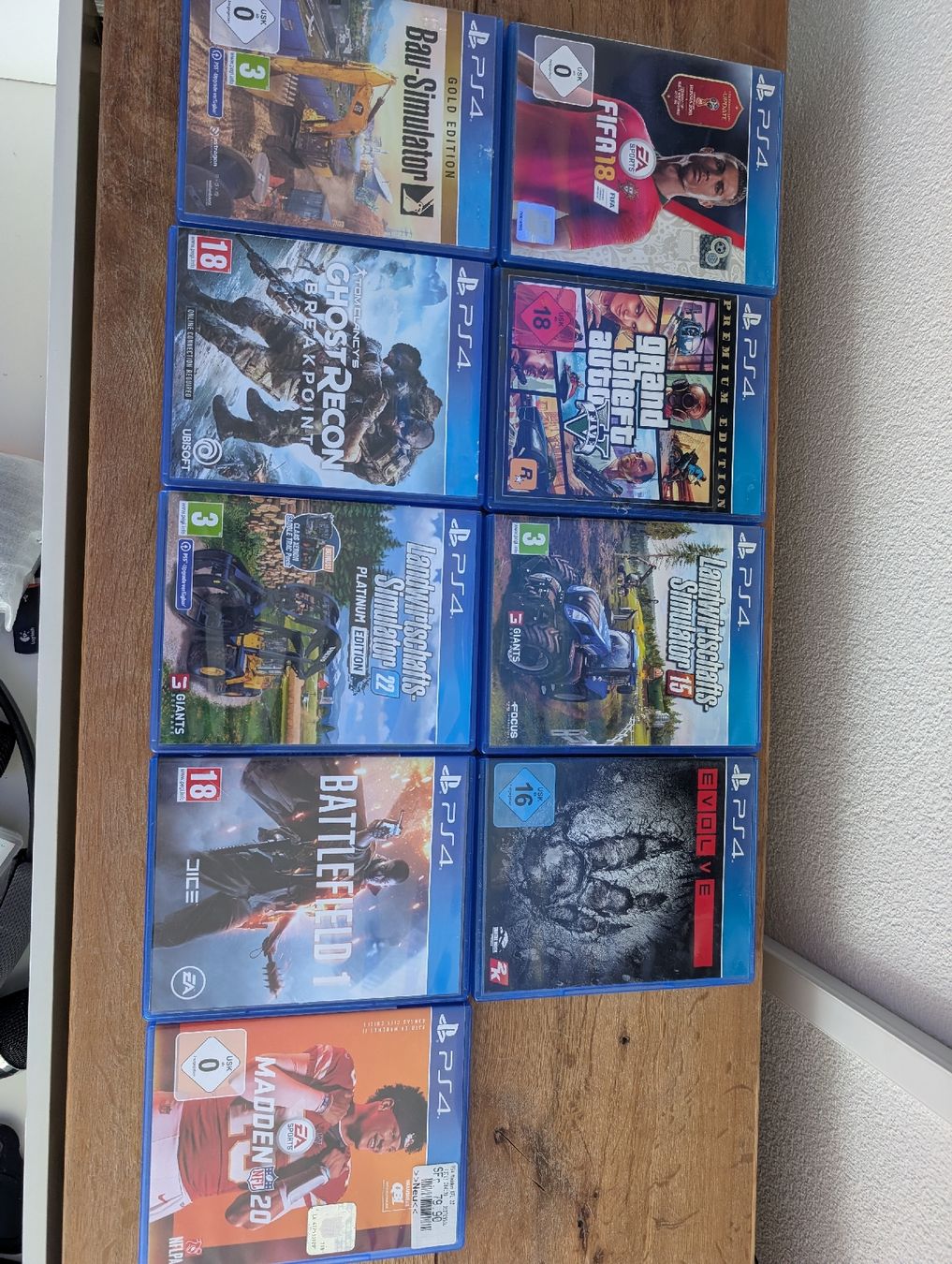 Sony Console: Play Station 4 inkl. Spiele – Usato da Muri AG venduto da ba.josipa 2