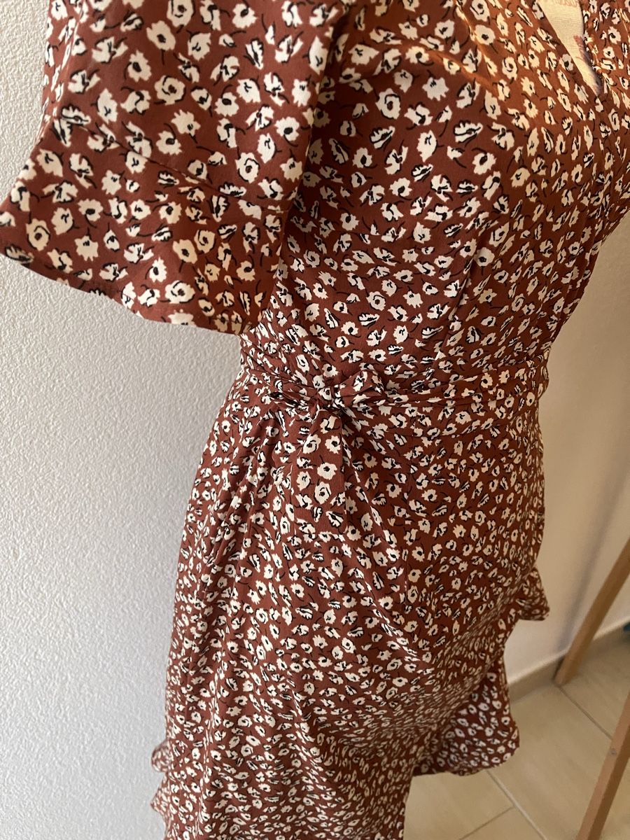 Only Vestiti: Robe ONLY léopard – Nuovo (secondo la descrizione) da St-Pierre-Clages venduto da Margot95 4