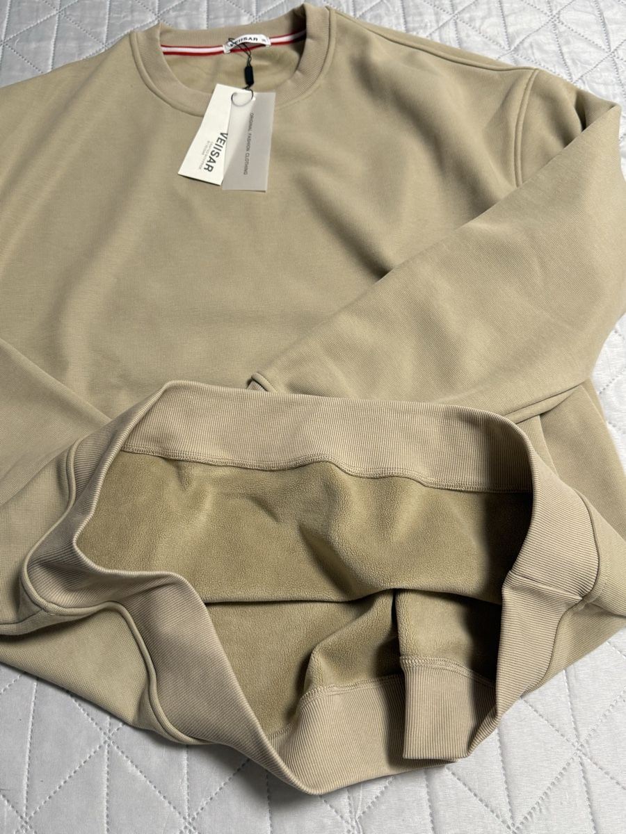 Pullover & Sweatshirts: Pullover – Neu und originalverpackt aus Brüttisellen von Bluepurple1 2