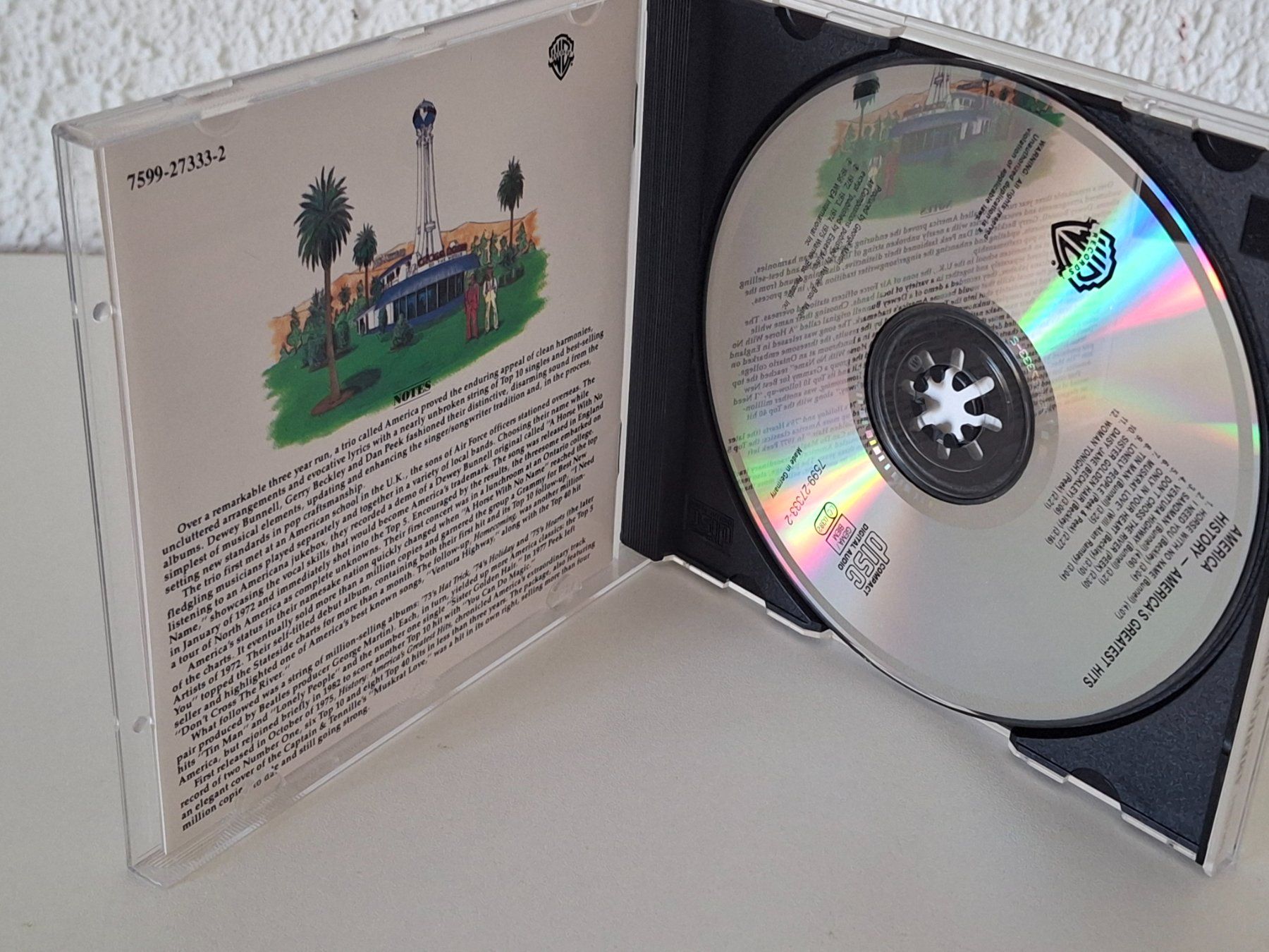 CDs: CD America's  - Greatest Hits History – Gebraucht aus Aarberg von Jackup1 2