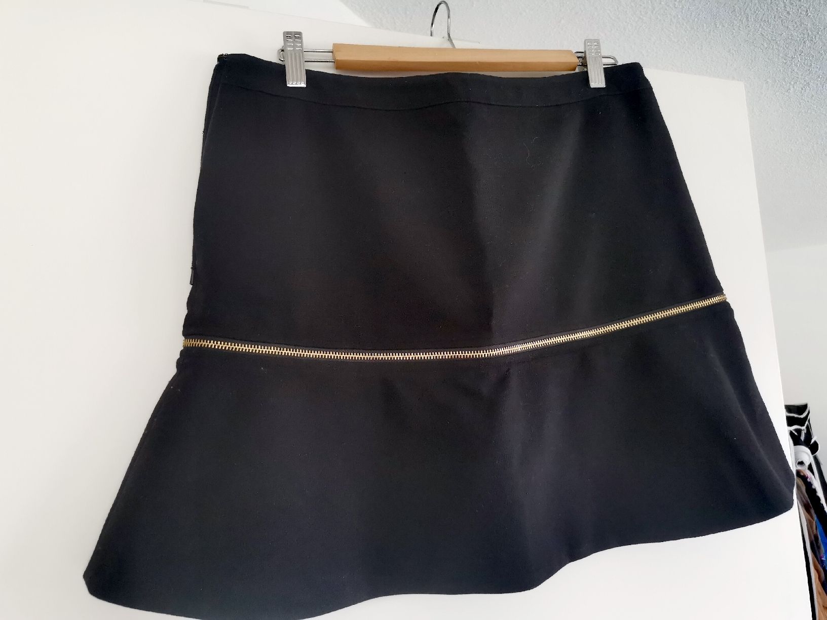 Gonne: Jupe Michael Korrs taille US 8 – Usato da meggen venduto da VICCHLU 2