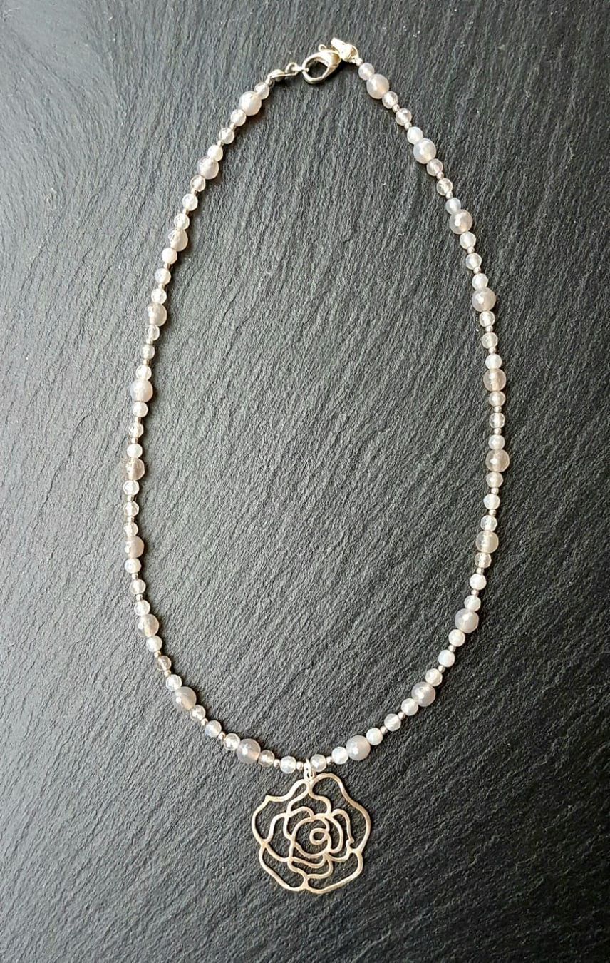 Ketten: Collier argent 925 agates grises irisées – Neu und originalverpackt aus Veyrier von Leilazizou 1