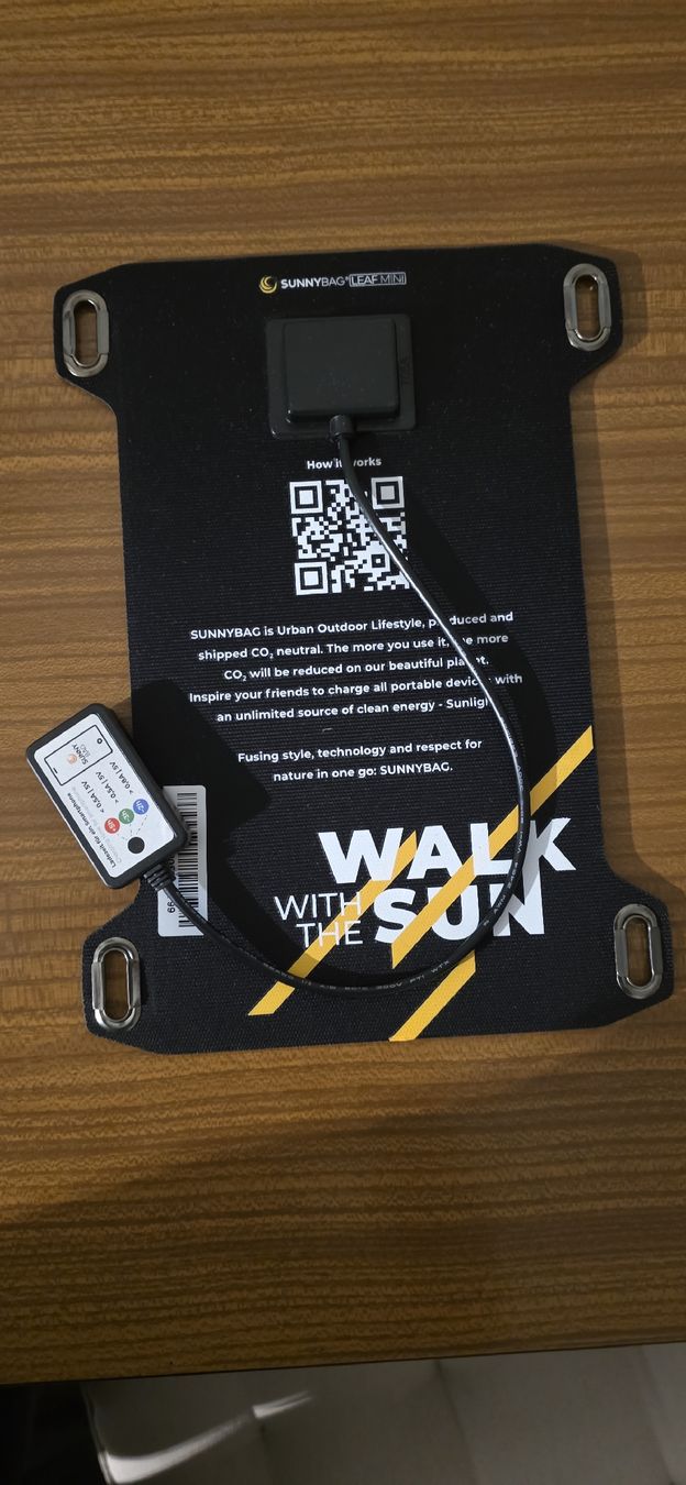 Caricabatterie: Solarpanel Sunnybag Leaf Mini tragbar  – Usato da Zufikon venduto da BangtanArmy
