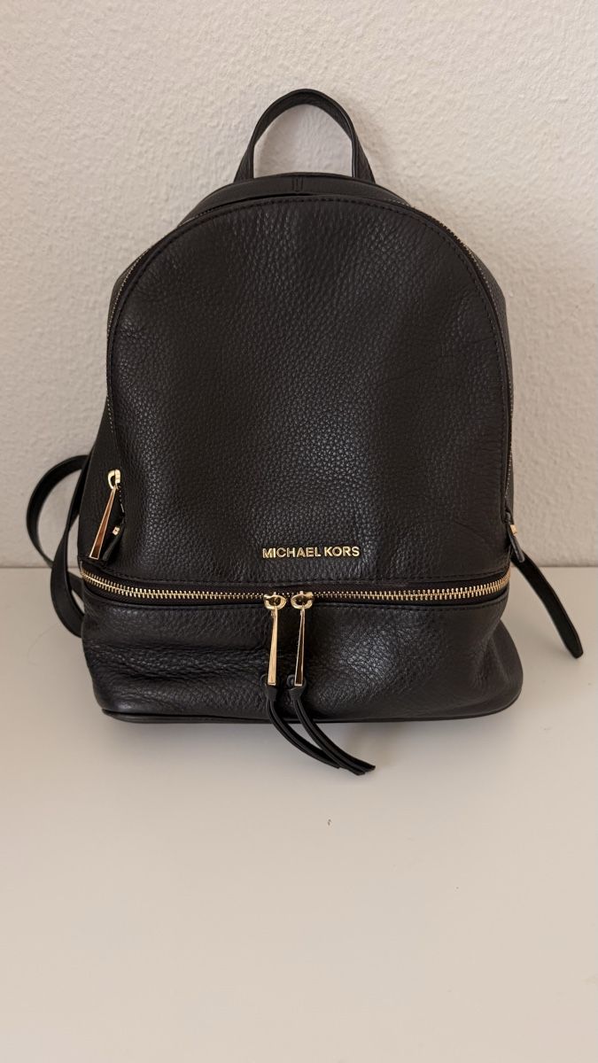 Michael Kors Rucksäcke: Michael Kors Rhea Zip Backpack - Black Leather – Gebraucht aus Zollikerberg von MK-13