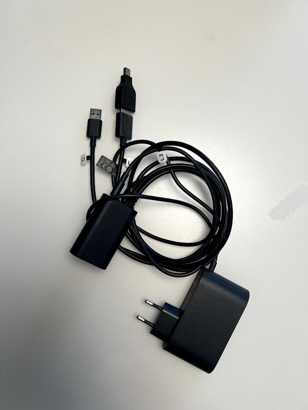HTC Casco VR: HTC Vive Cosmos Elite - Kit complet  – Nuovo (secondo la descrizione) da Courrendlin venduto da sta_6qcj 6