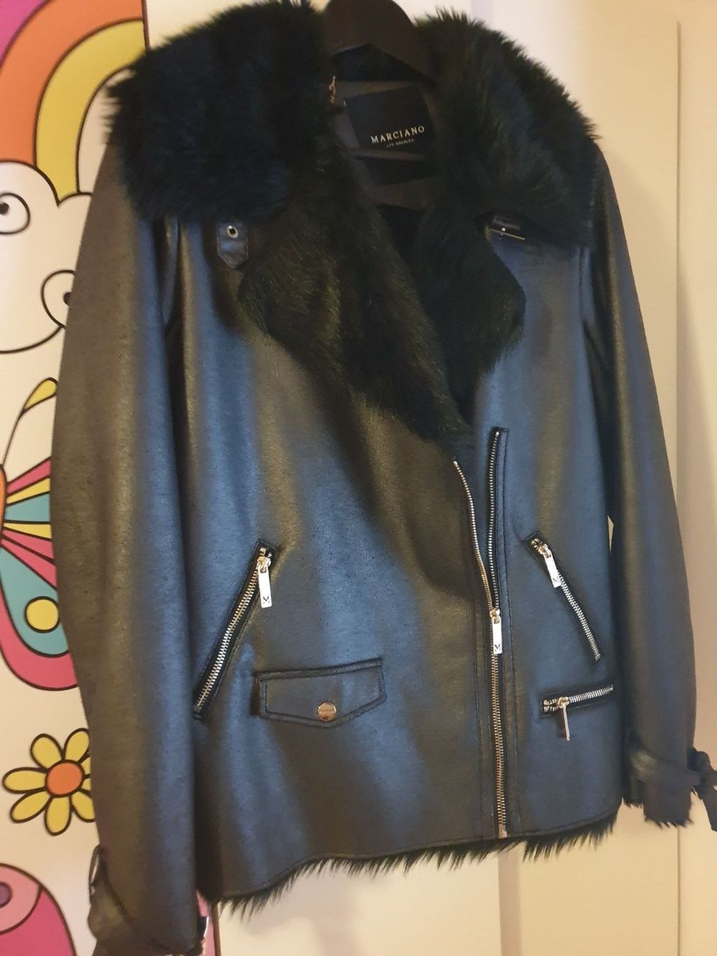 Guess Giacche: GUESS MARCIANO SHEARLING LAMMFELLJACKE – Usato da Wolhusen venduto da bryman 1