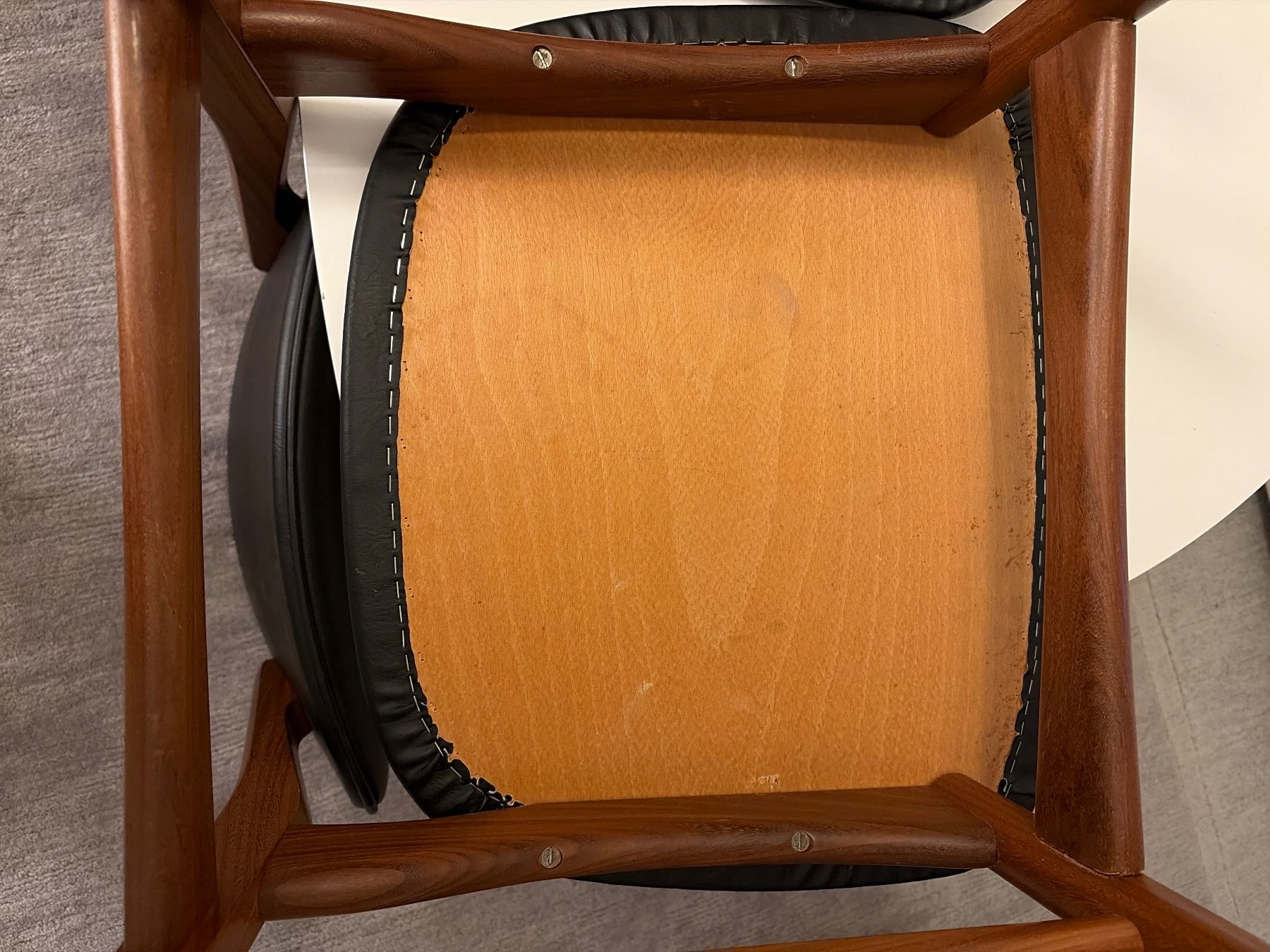 Chaises: Zwei sehr schöne  Teak Stühle – D'occasion à Aarau par tschitta03 3