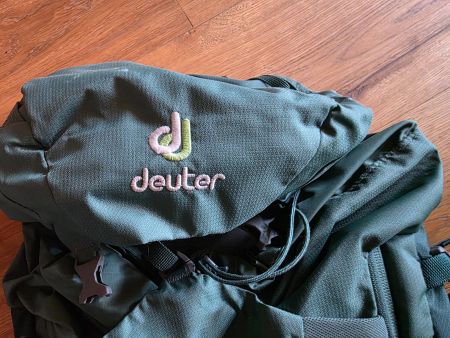 Deuter Rucksack Futura 24 SL - grün