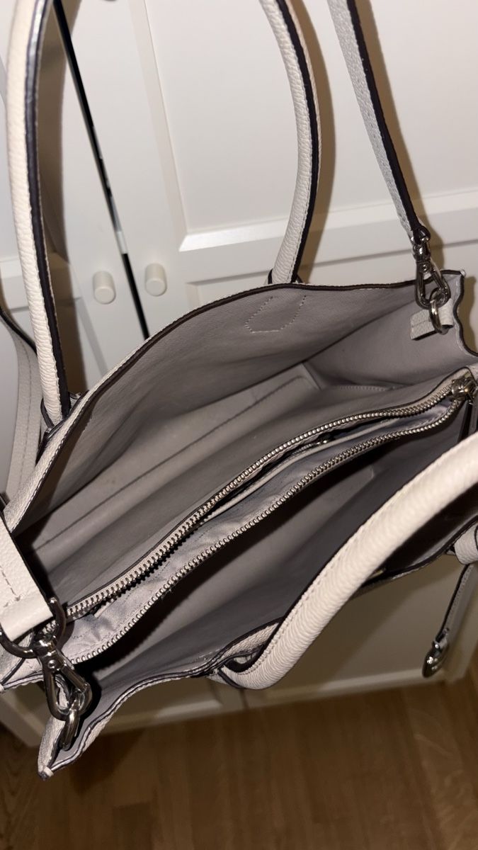 Michael Kors Taschen für Damen: Michael Kors Tasche Mercer Grau – Neu (gemäss Beschreibung) aus Winterthur von kla_qn8d 4