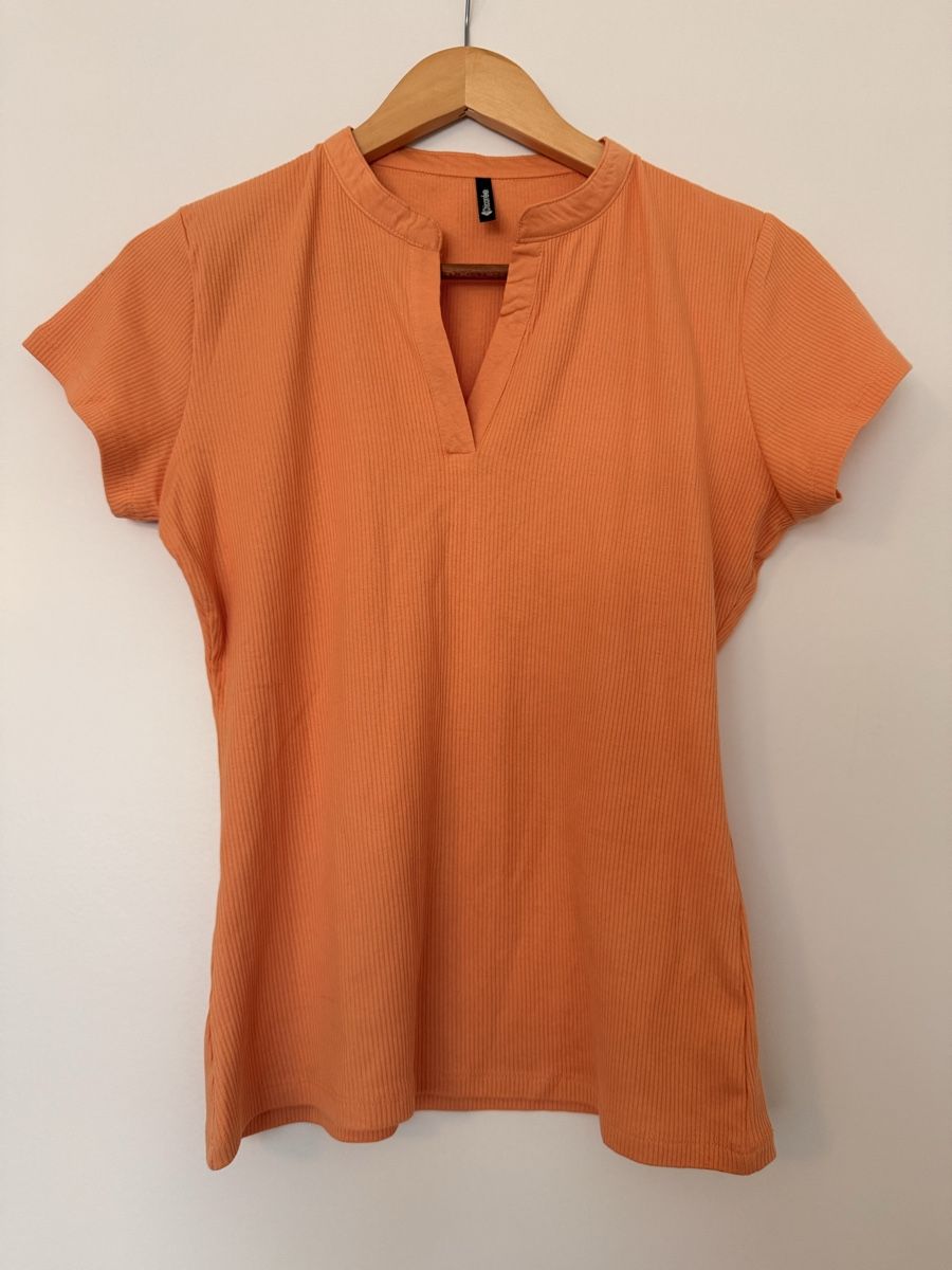 T-shirt: T-Shirt Damen Orange Grösse S – Usato da Belp venduto da Lu96