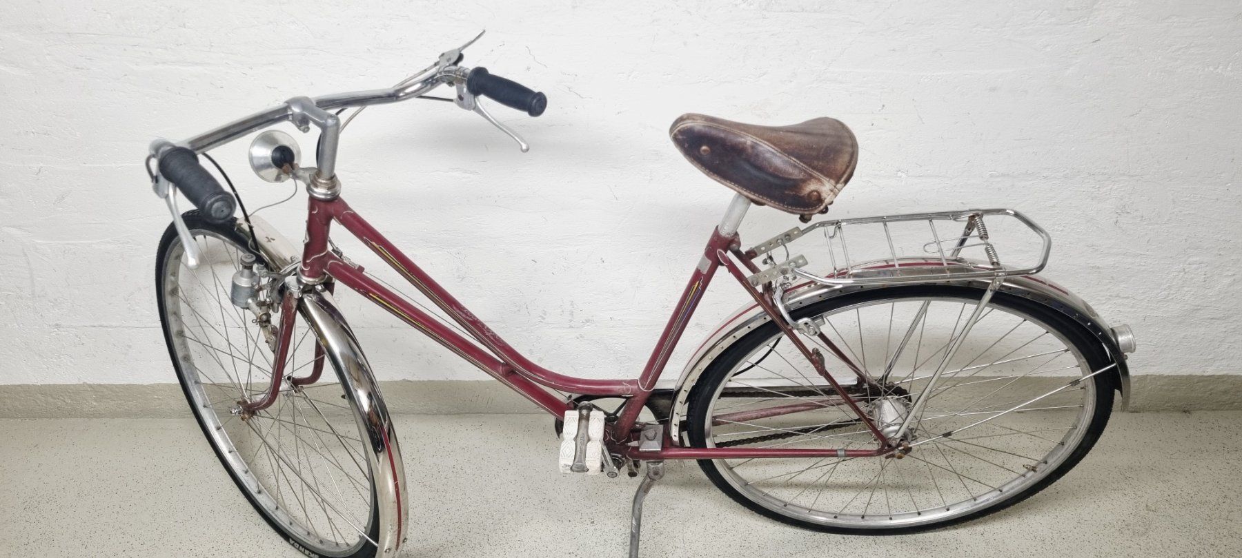 Velos: Oldtimer Damen Velo 3 Gänge Gratis Lieferung – Gebraucht aus Zürich von beaahaus 1