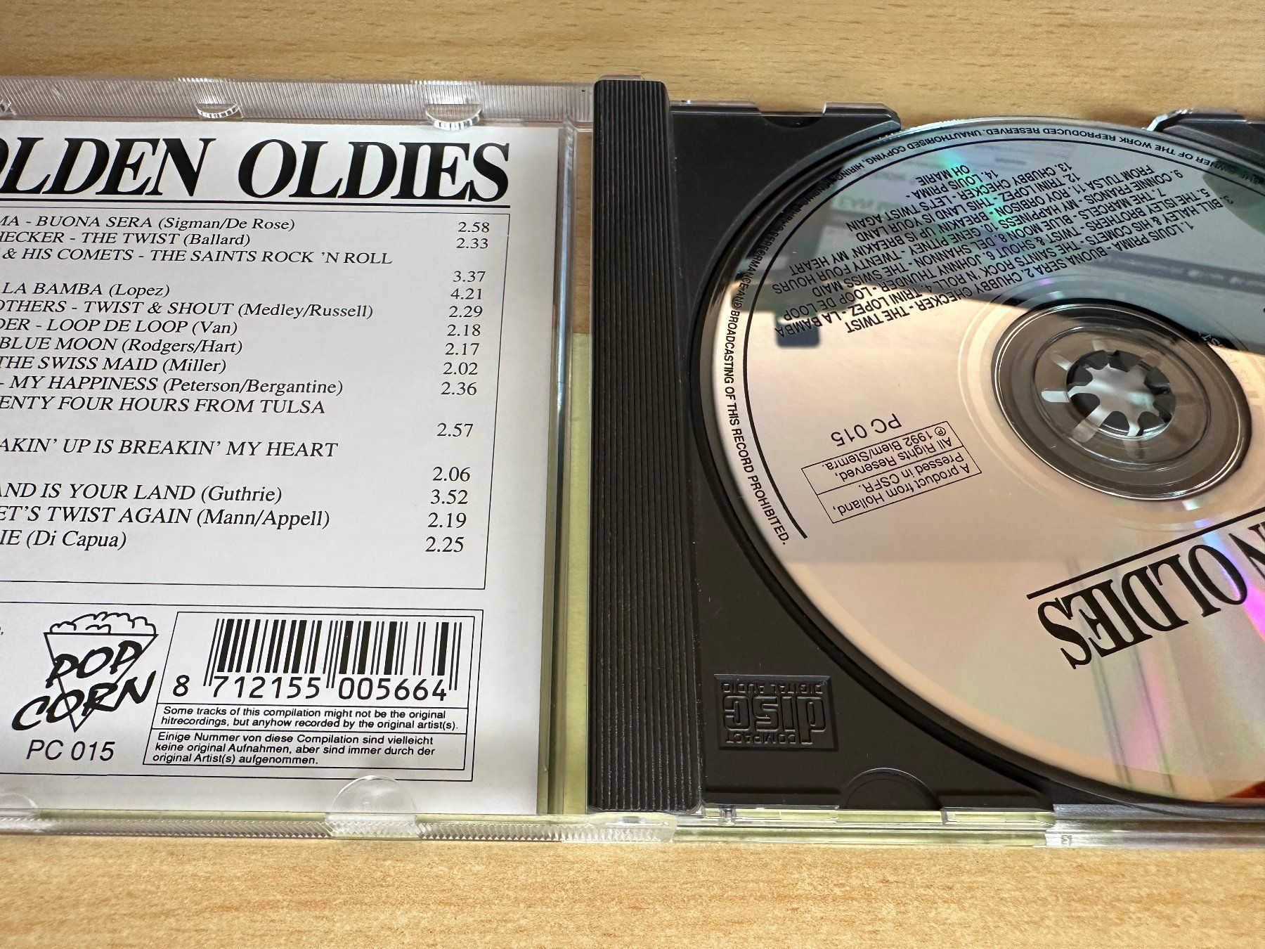 CD: Various – Golden Oldies – Usato da Rikon im Tösstal venduto da Alpenmutz 2