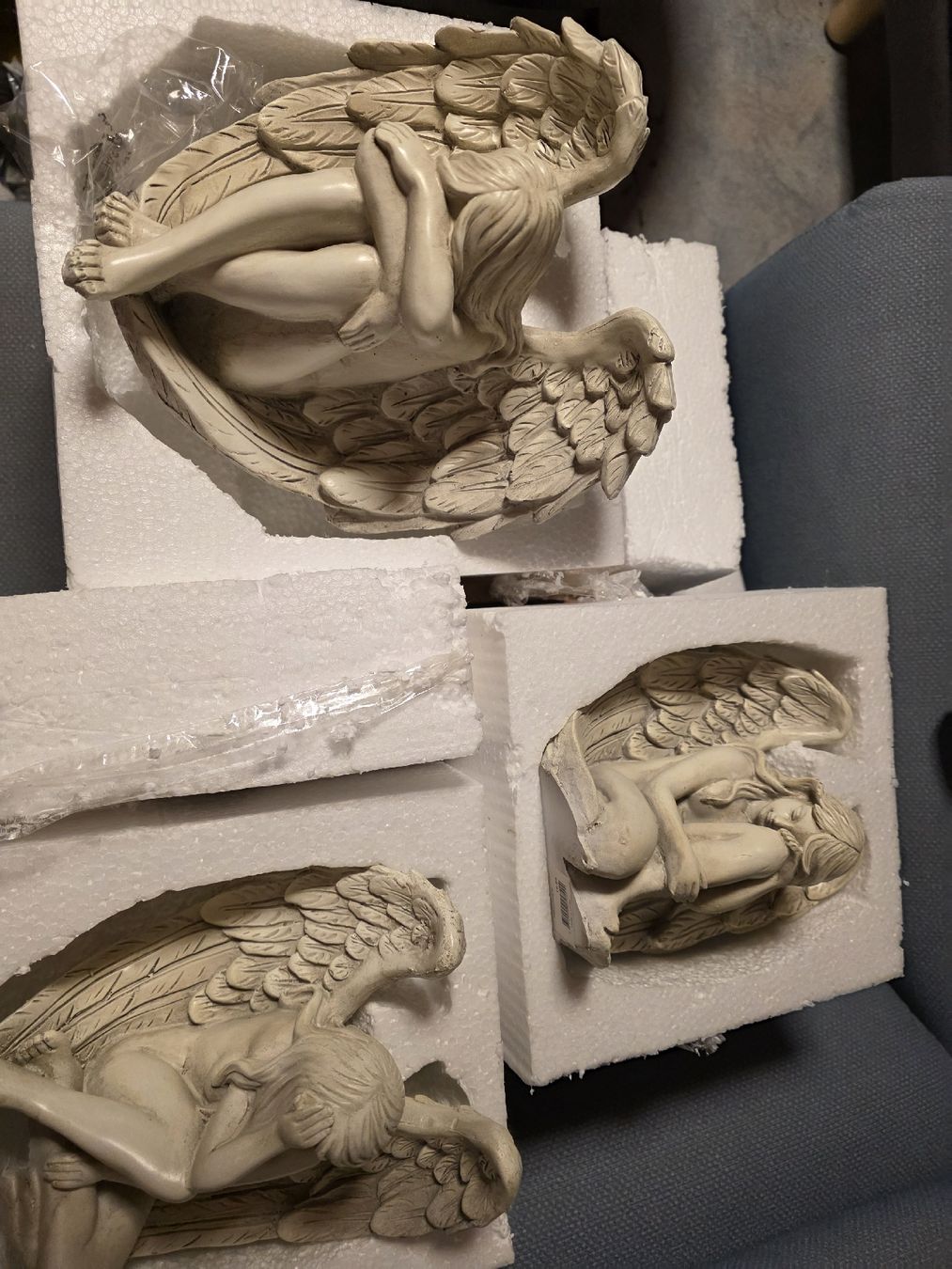 Statuette: Deko Engel Figuren Set  neuwertig – Nuovo (secondo la descrizione) da Schlattingen venduto da Buio79
