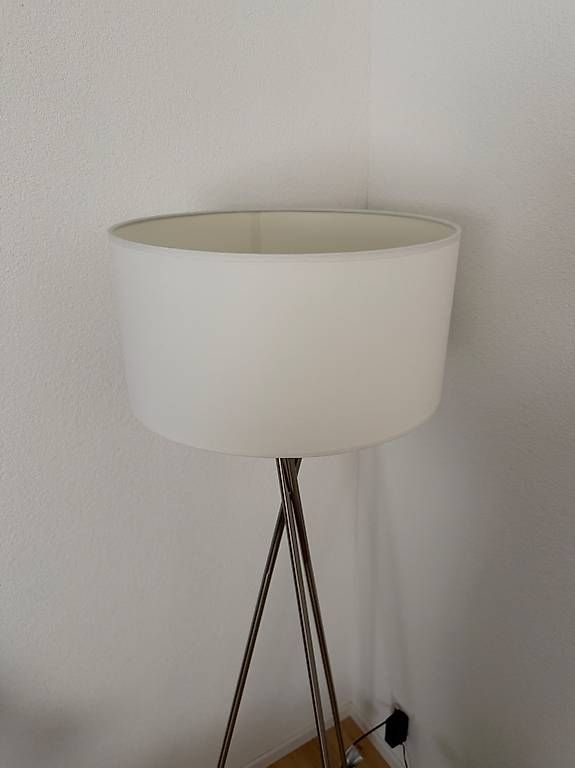 Lampade: Stehlampe – Usato da Niederbüren venduto da vxla 1