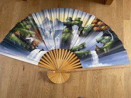Grosser Fächer mit asiatischer Landschaftsmalerei und Kranic