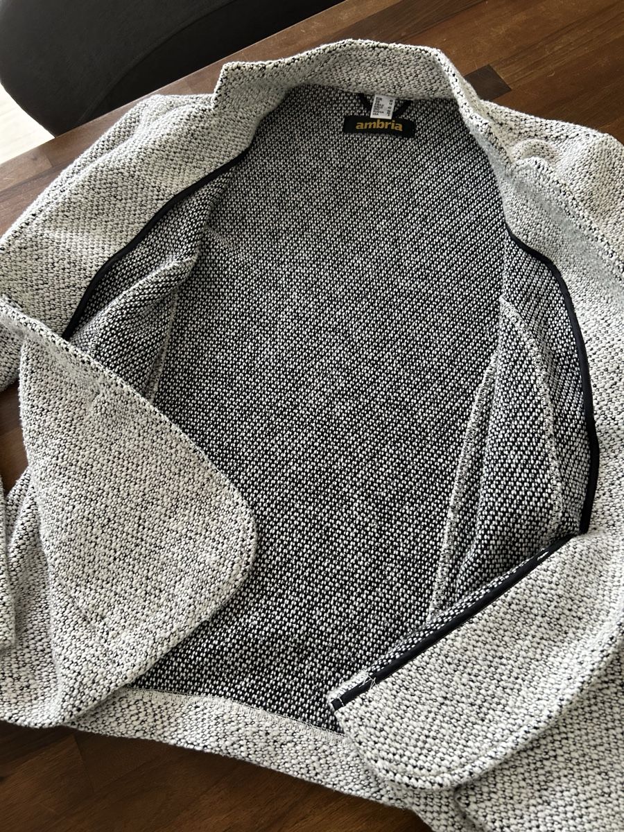 Giacche: AMBRIA Bouclé Blazer Jacke Gr. 40 – Nuovo (secondo la descrizione) da Balsthal venduto da LaLiLu77 4