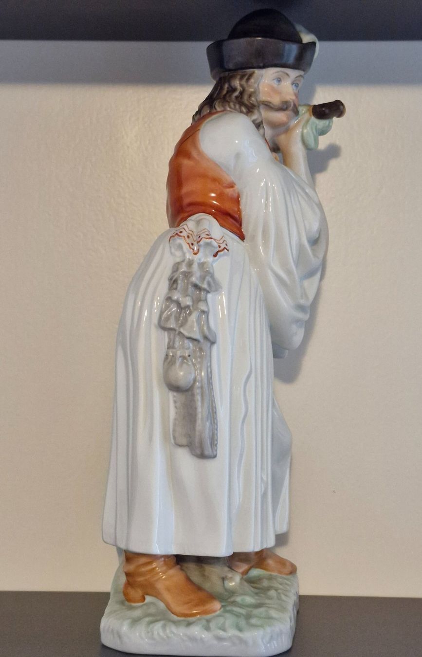 Herend Figurines: 🫟Herend Porzellan "Husare" oder "Kosake" 31cm Top Zustand – D'occasion à Au SG par roby0101 2