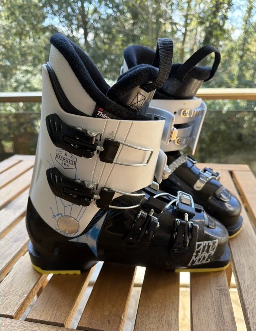 Atomic Scarpe per ragazzi: Chaussures ski junior Atomic Waymaker JR4 | P.25/25.5 – Usato da Lausanne venduto da phi_7pnb 1