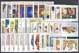 Portugal ano 1979 s/ charneira MNH **