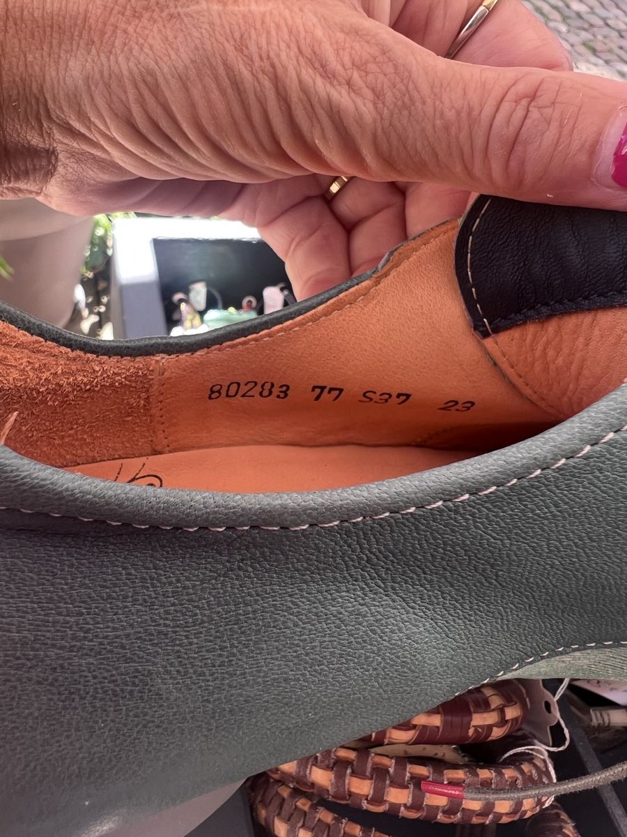 Think Scarpe da donna: Think! Schnürschuhe Leder Gr. 37 neuwertig – Nuovo e nell'imballaggio originale da Burgdorf venduto da puppennetz 7