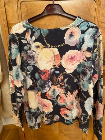 Efixelle Pullover, neuwertig, Gr. 40 , Blau Floralprint