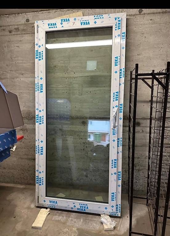 Finestre: Fenster Tür – Usato da Studen BE venduto da max_t8g9