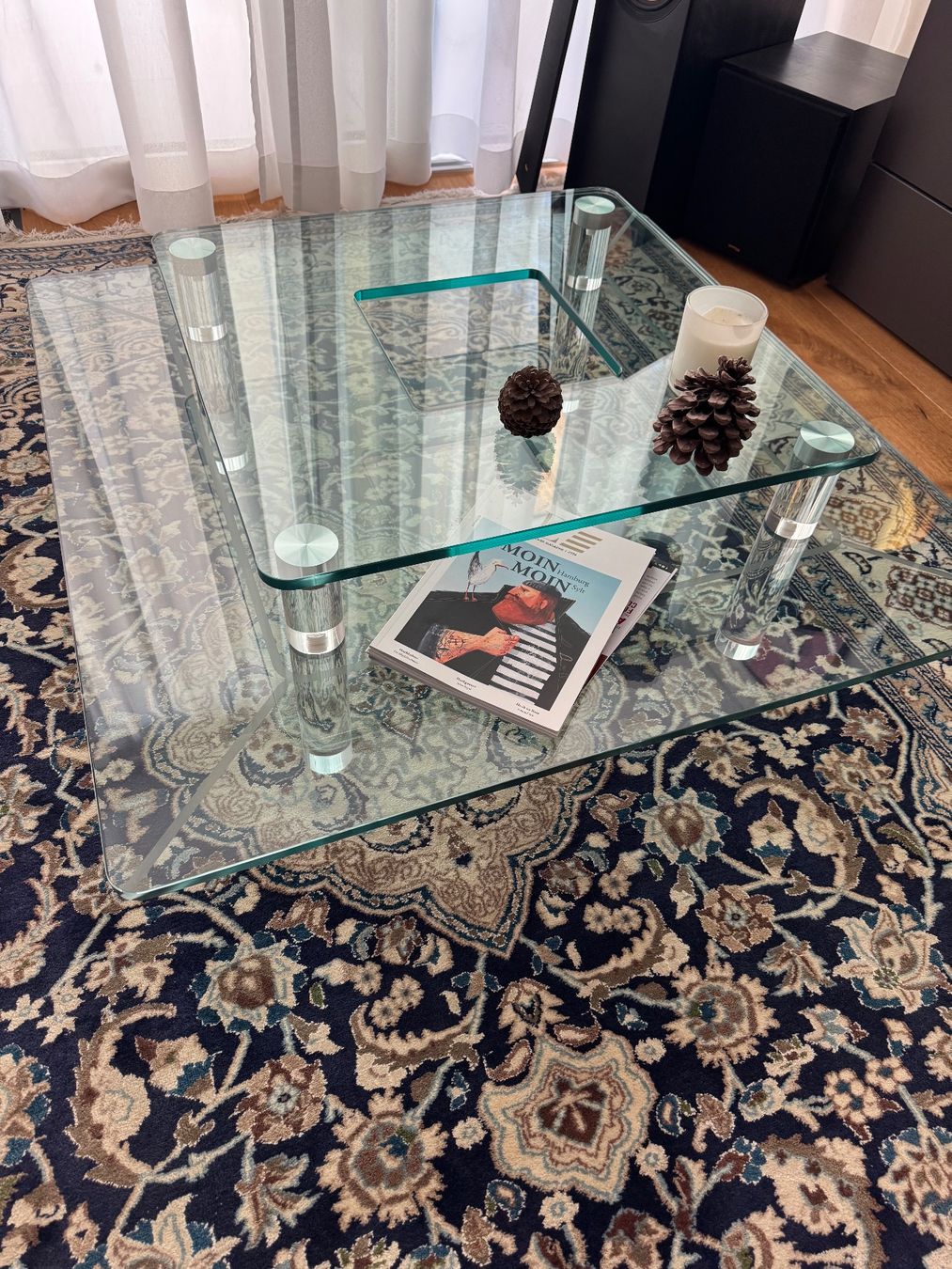 Tische: Modern Glass Table – Gebraucht aus Emmetten von ggi_5tv9