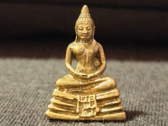 Sculture & Statue: Buddha Statue (Nr. 27285) – Usato da Rothrist venduto da SiddharthaMoon