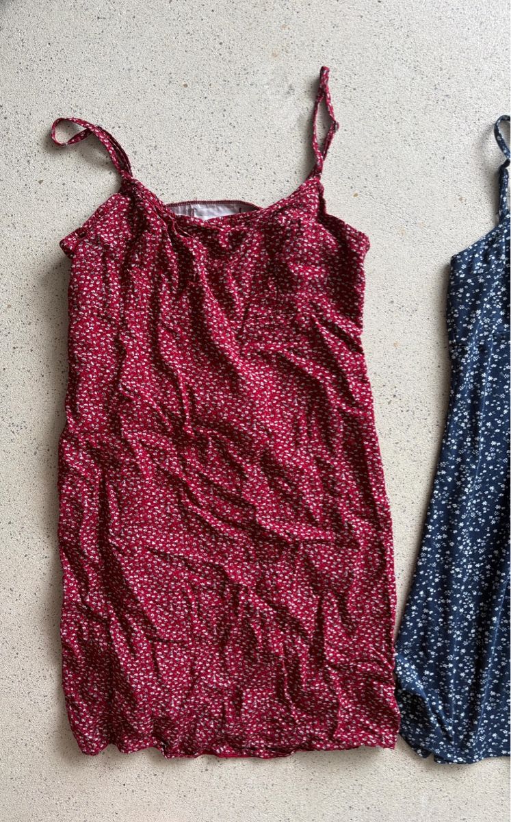 Mango Lotti di vestiti: Sommerkleider/Kleidchen Paket – Nuovo (secondo la descrizione) da Uetikon am See venduto da cyr_h9gs