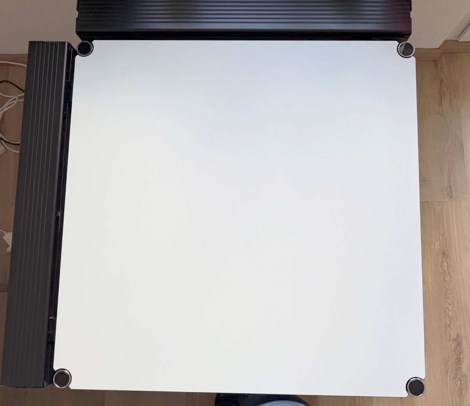 USM Scrivanie: Schreibtisch Haller USM - 75 x 75 cm – Usato da Samedan venduto da Gischpel25 2