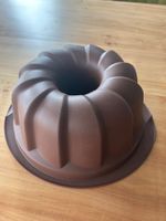 Gugelhupfform Tupperware Silikon braun neu