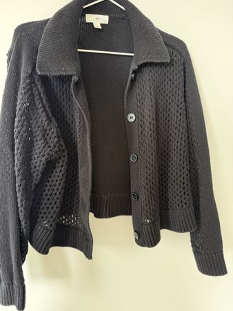 H&M Cardigan black knitted buttoned used condition
