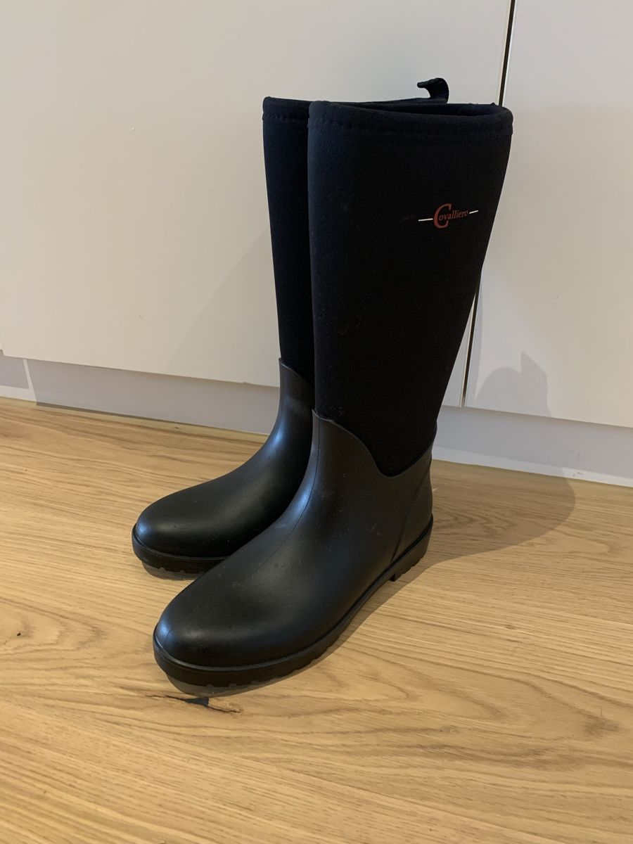 Scarpe per ragazze: Reitstiefel Mädchen  – Usato da Oberwil b. Zug venduto da silaek