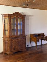 Vitrine Nussbaum Barock STIL SELVA Bücherschrank Vintage