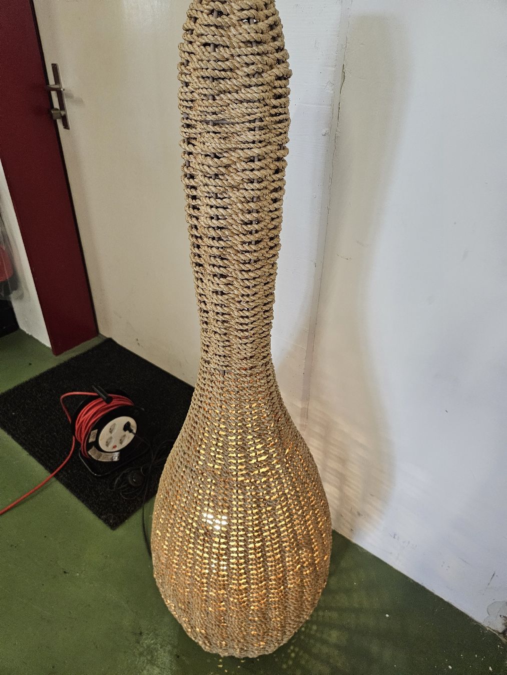 Lampes: Schöne Lampe aus Seil – D'occasion à Pratteln par Cartonsducoeur_bl 1