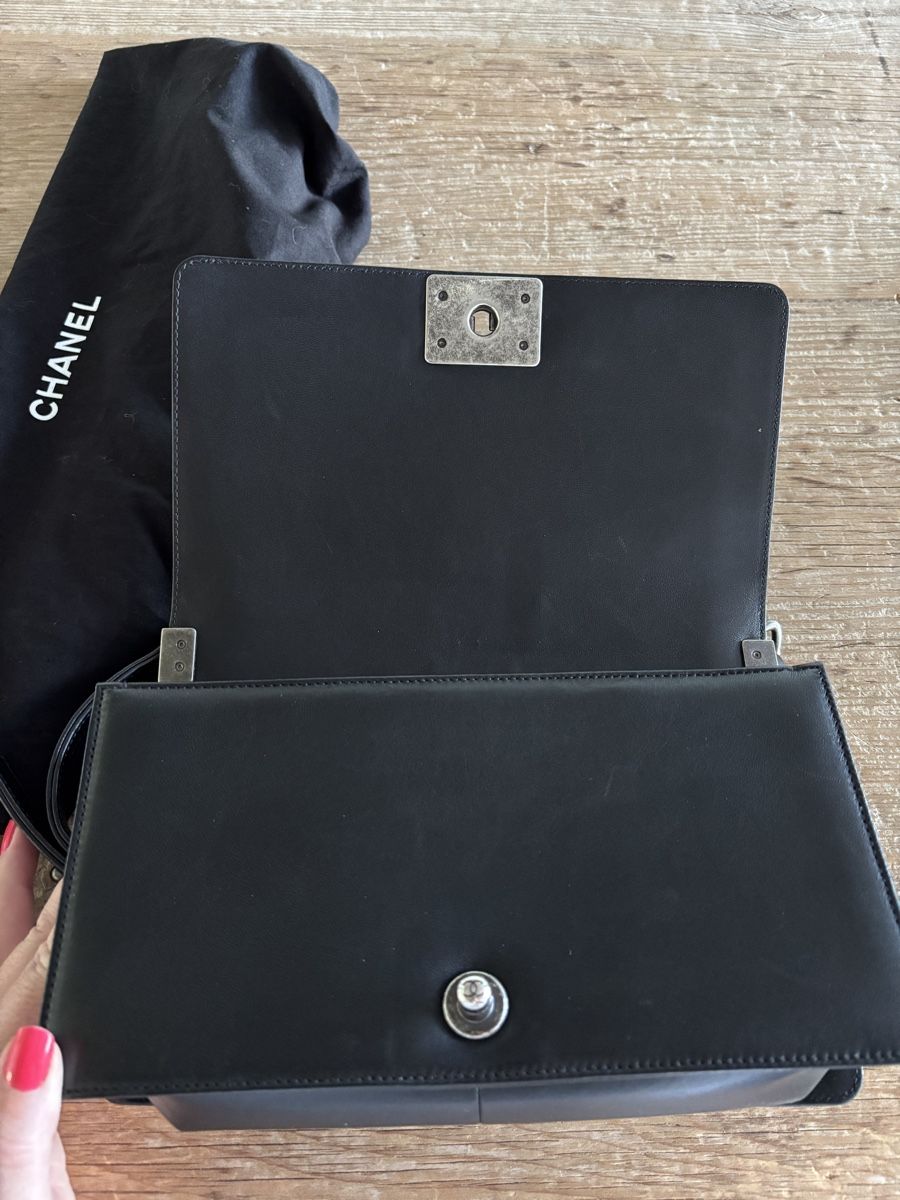 Chanel Borse da donna: Chanel Boy Bag – Usato da Fraubrunnen venduto da Siegl1994 6