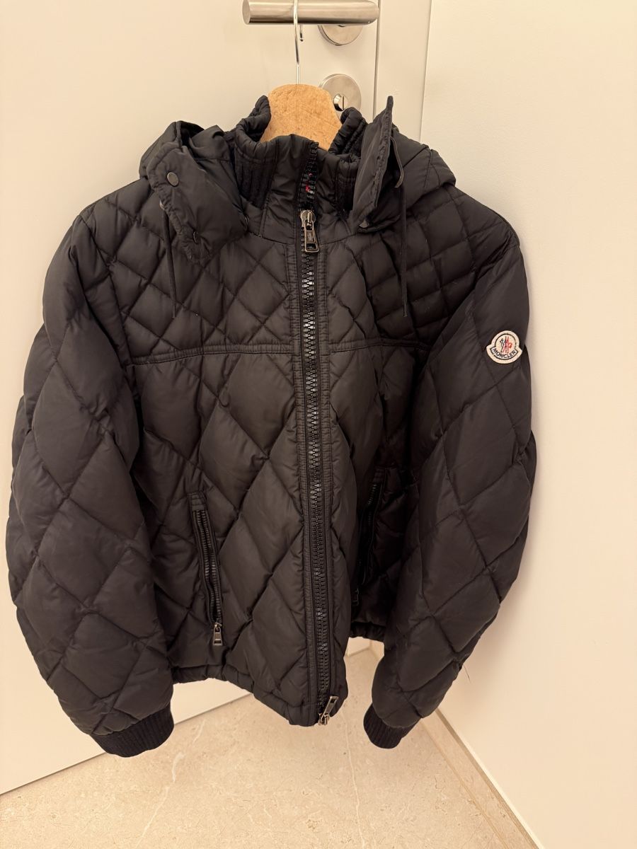 Moncler Giacche: Moncler Puffer Jacket, Size M – Usato da Wilen b. Wollerau venduto da ccgold