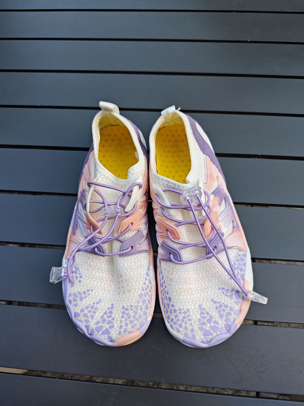 Schuhe für Mädchen: Barfusschuhe Gr 39, eher 38 – Gebraucht aus Winterthur von Shorna 1