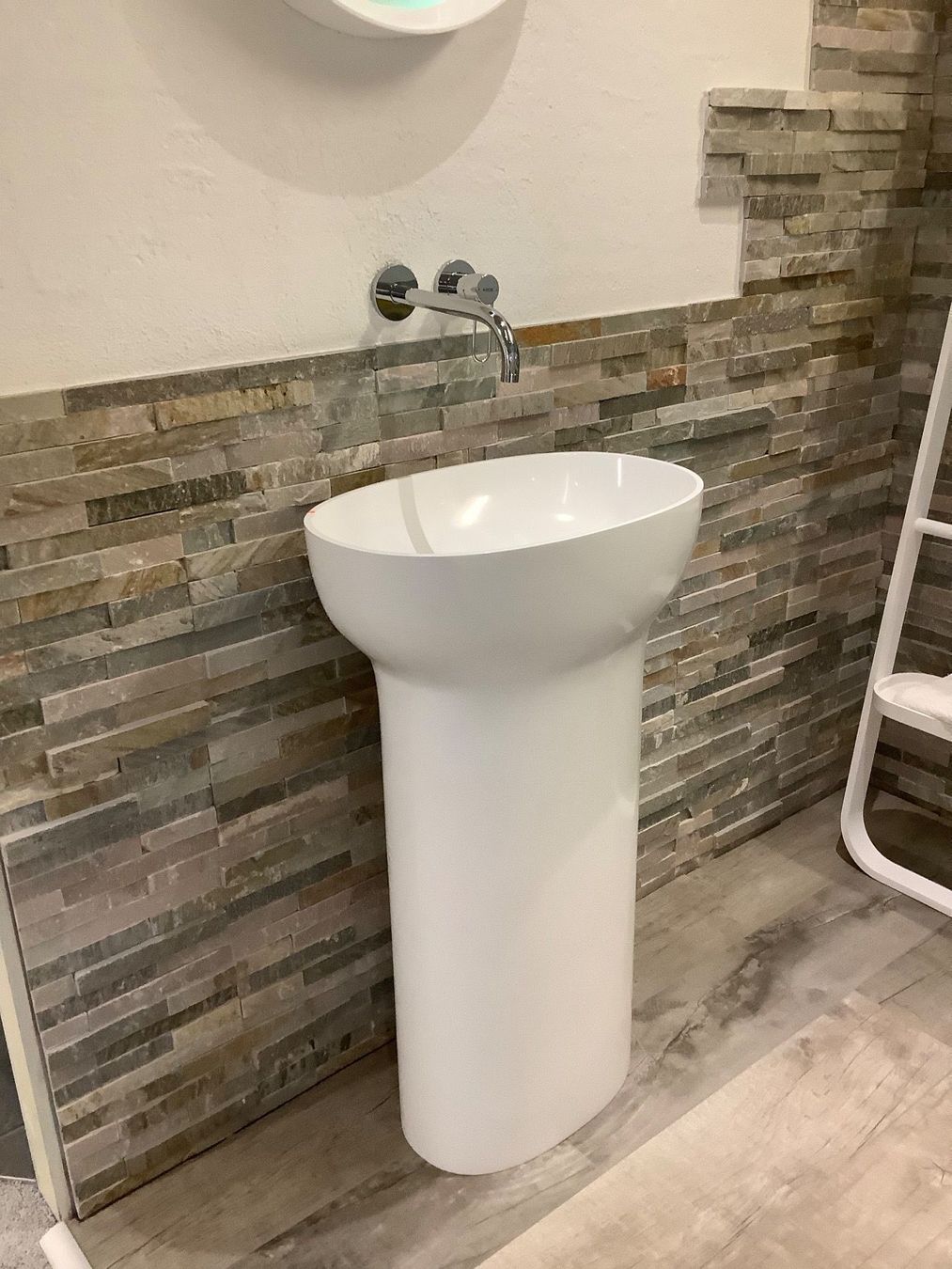 Installations & Meubles: Waschtischsäule K1 Stone Mineralwerkstoff – Neuf (Voir description) à Amriswil par deluxe_bad 1