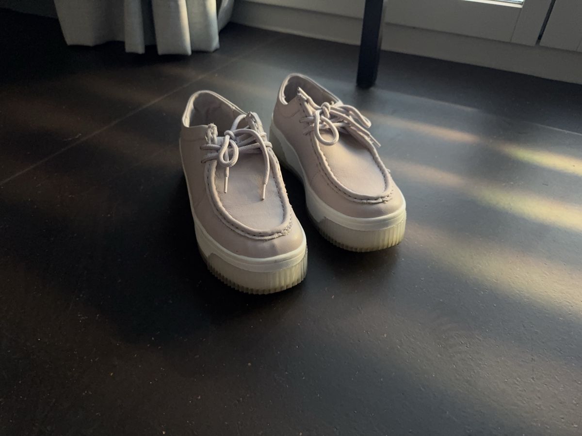 Scarpe da donna: Lavender Platform Trainers – Usato da Zürich venduto da hal_2yzx 3