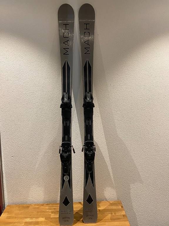 Skis: Mach Ski Raptor – Gebraucht aus Leuzigen von Doppelrad
