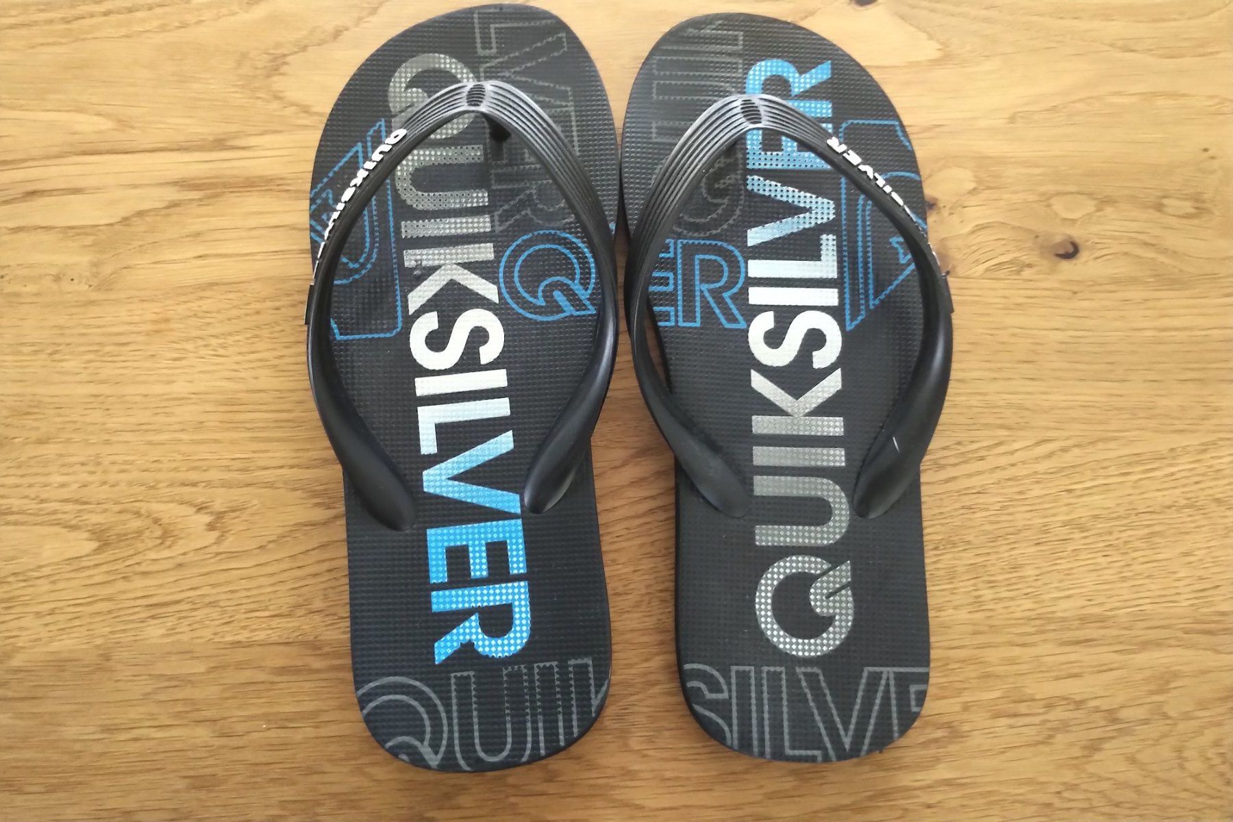 Pantalons: Badehosen Adidas + Flipflops Quicksilver – D'occasion à Meilen par FAVALLID 3