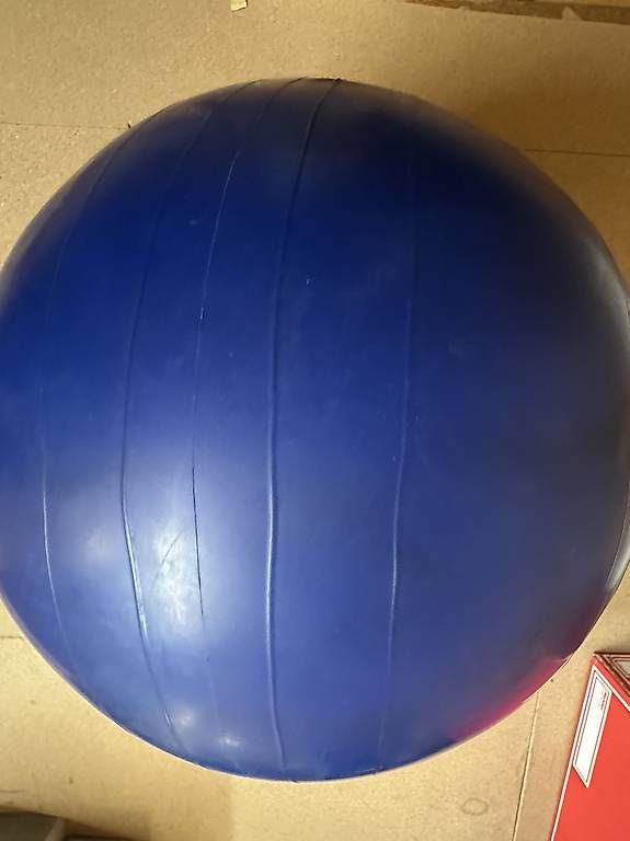 Bälle: Sitzball – Gebraucht aus Buchs SG von muckimuck1 1