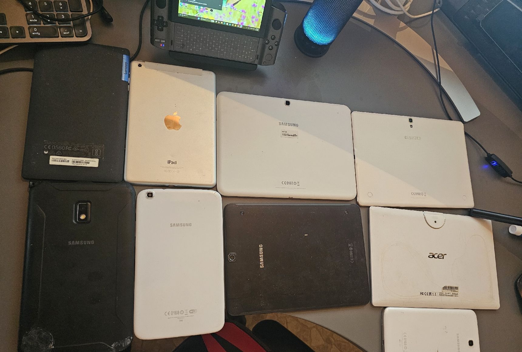 Samsung Tablet PC: Title: Tablet Bundle – 9 Mixed Tablets (Samsung / Acer /... – Usato da Stansstad venduto da alp_7hfk 2
