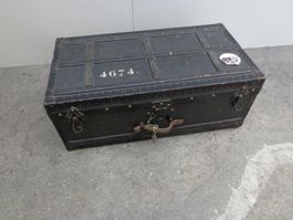 Alte Offizierskiste Schweizer Armee mit 2 Schlüssel