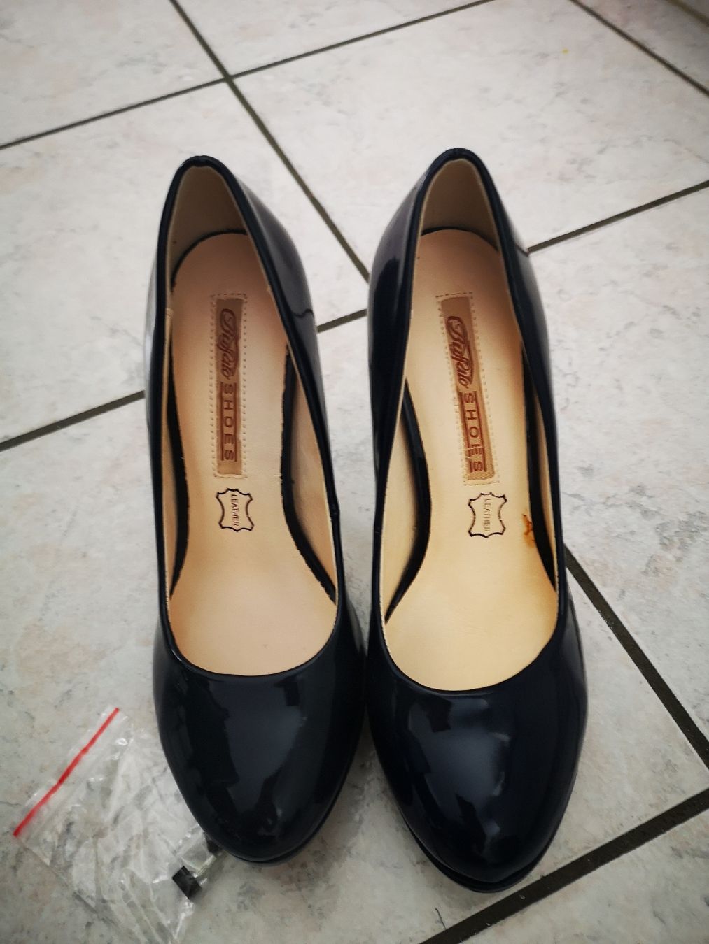 Buffalo Scarpe da donna: Buffalo Highheels Leder innen gr. 38 – Nuovo (secondo la descrizione) da Sevelen venduto da gsandax 1