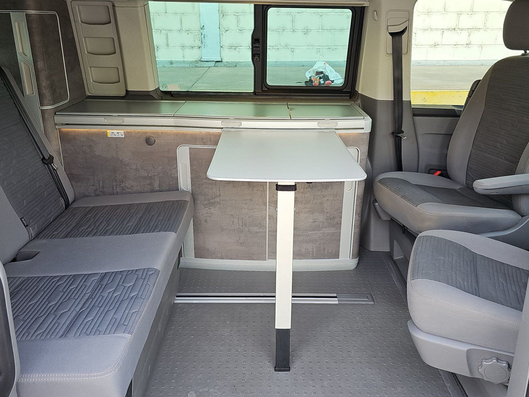 VW Veicoli da campeggio: VW California T6.1 150PS – Usato da Hölstein venduto da Sinu_2241 7